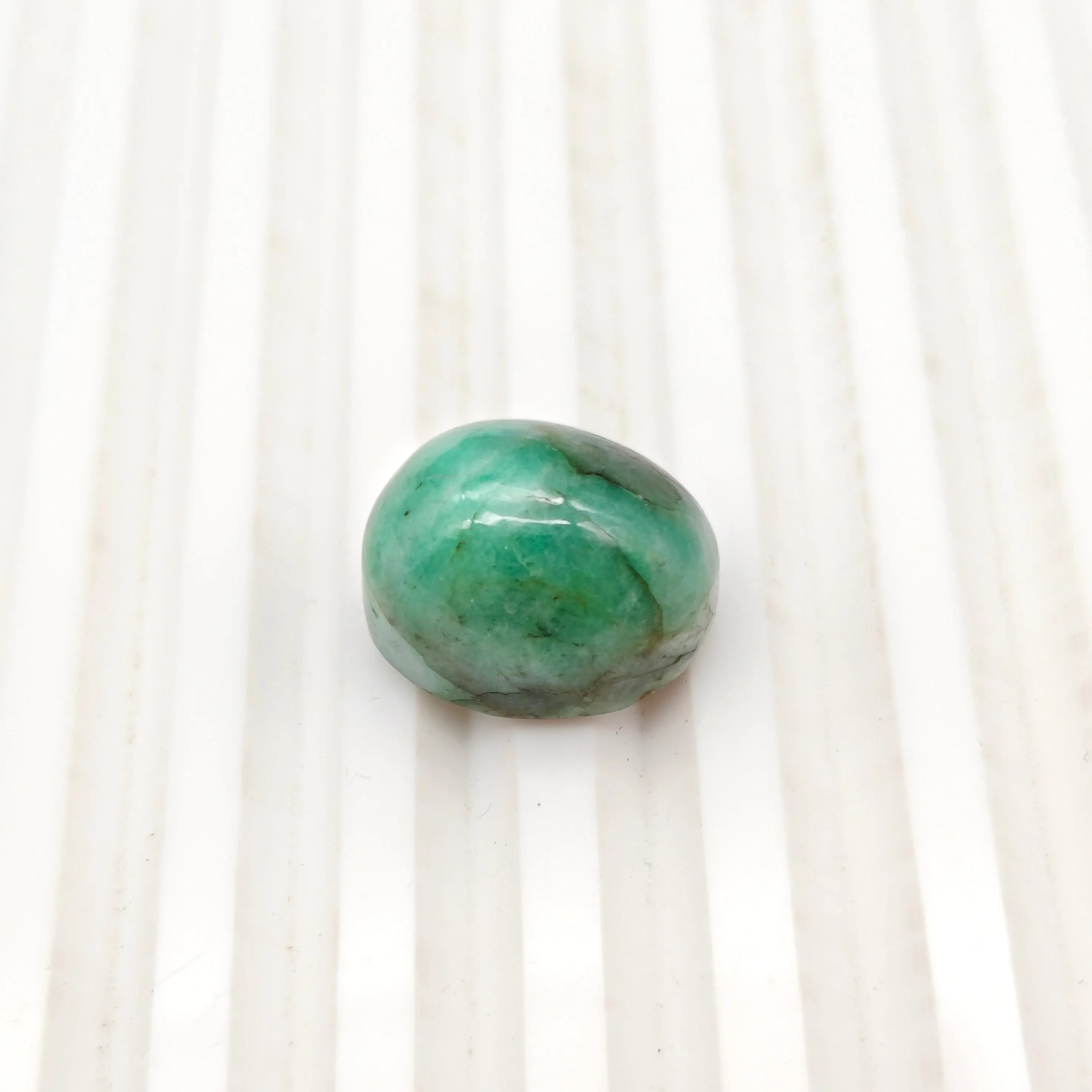A+ Quality OVAL CABOCHON NATURAL EMERALD, GREEN COLORED, INDIAN GEMSTONE, WEIGHT 19 CTS